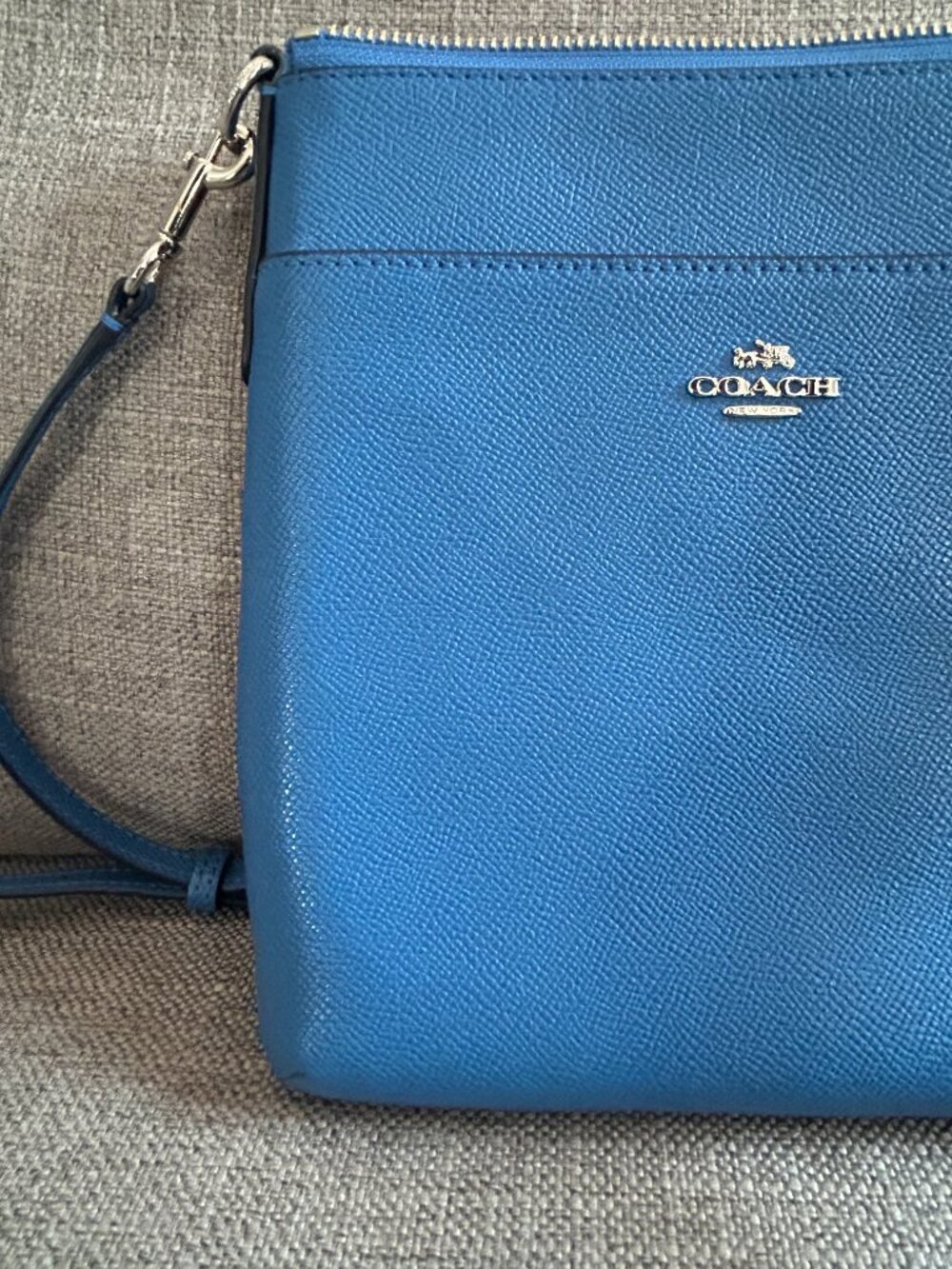 Coach Kitt Messenger Crossbody Bag Blue Crossgrain Leather Exterior Pocket Chic - Picture 4 of 13